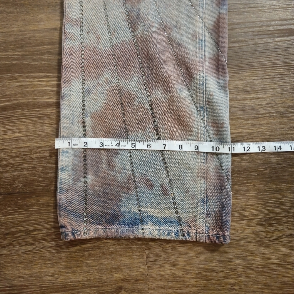 We The Free Mid-Rise Loose Straight Jeans Washed tie-dye Embellished NWT sz 27 - Picture 12 of 15